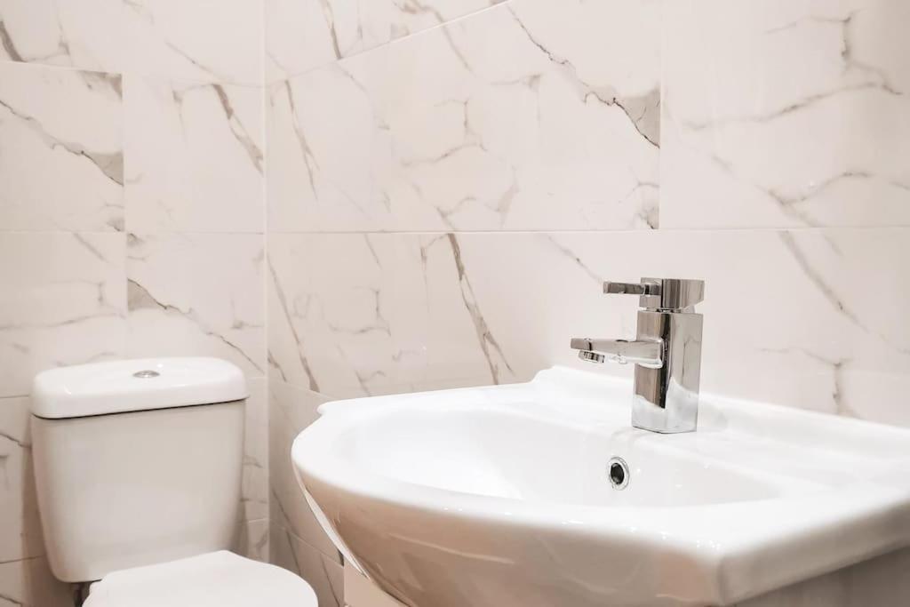 S.H Apartments グラスゴー エクステリア 写真